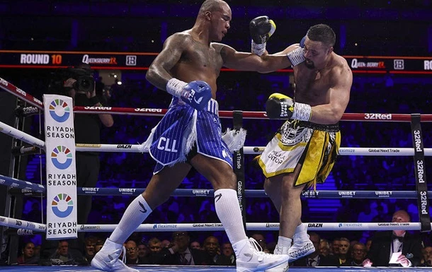 Вордлі має альтернативу Усику для захисту свого пояса