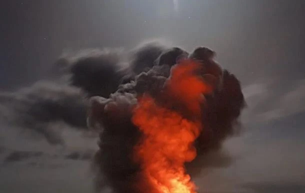 Астраханський ГПЗ зупинив виробництво моторного палива через пожежу - ЗМІ