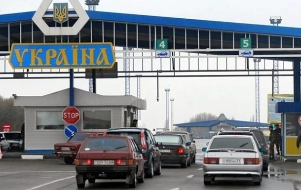 Українські прикордонники завернули білорусів додому, незважаючи на преференції