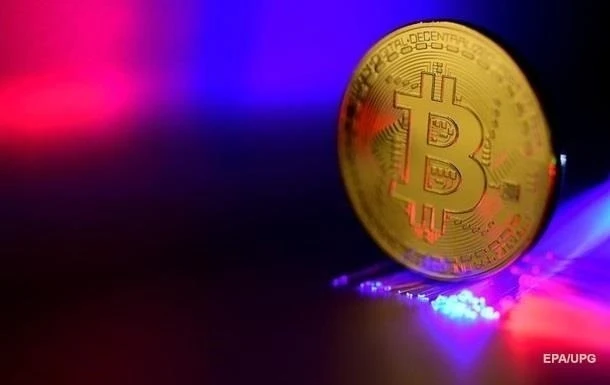 В одному з кантонів у Швейцарії дозволили платити податки криптовалютою