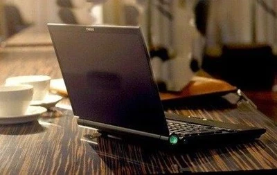 Ноутбуки, мобільні телефони та інші гаджети: яку техніку частіше купують українці до початку осені