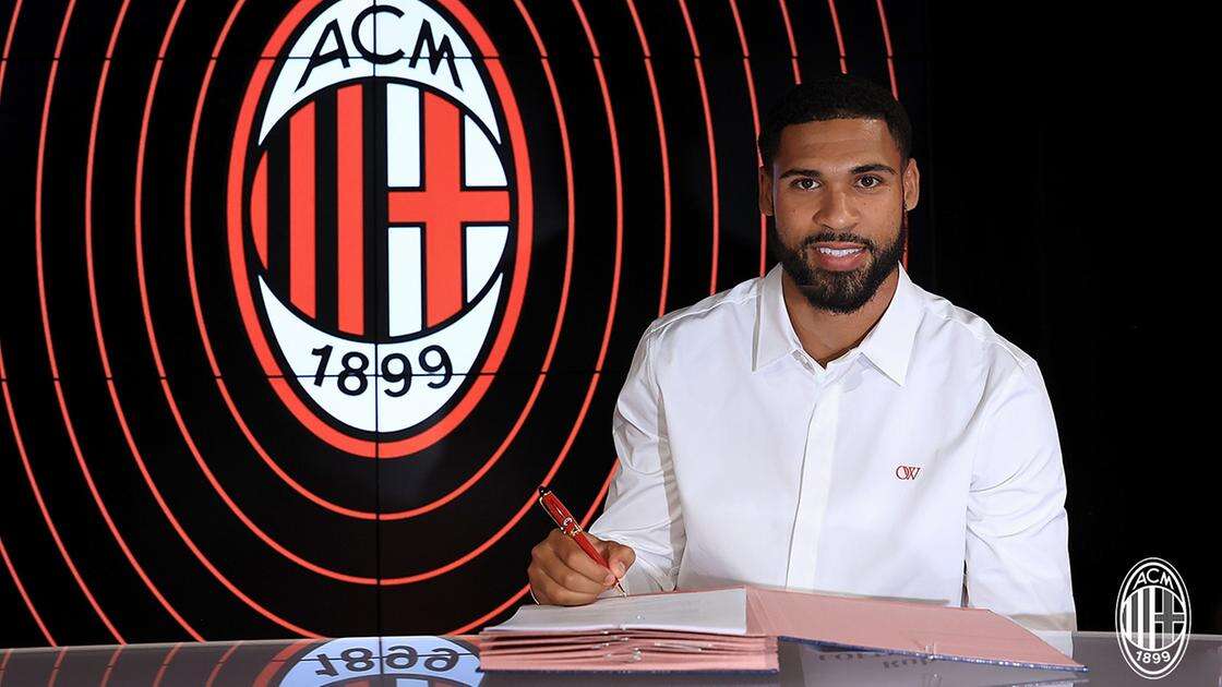 Milan, la maglia numero 8 di Tonali a Loftus-Cheek: “Inizio un nuovo capitolo della mia vita