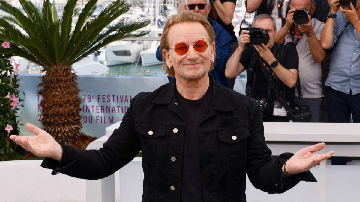 Musk tacha a Bono de 