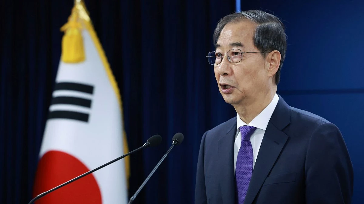 Dimite Han Duck-soo, presidente en funciones de Corea del Sur