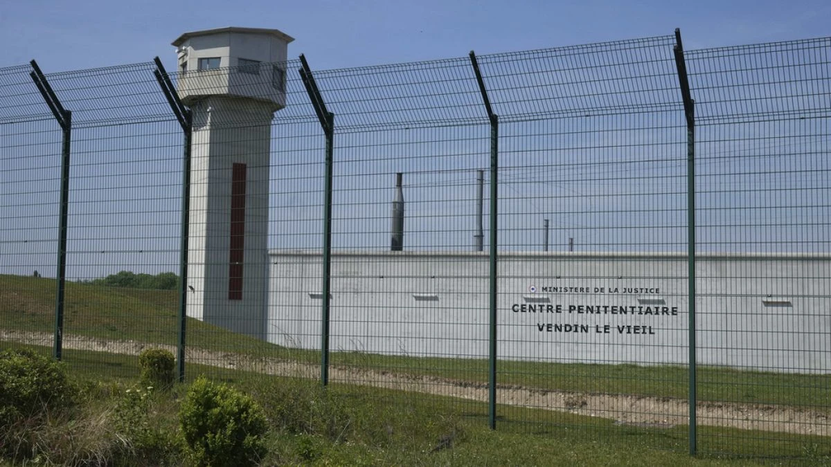 Louer des places de prisons à l'étranger : solution pragmatique ou simple coup politique ?