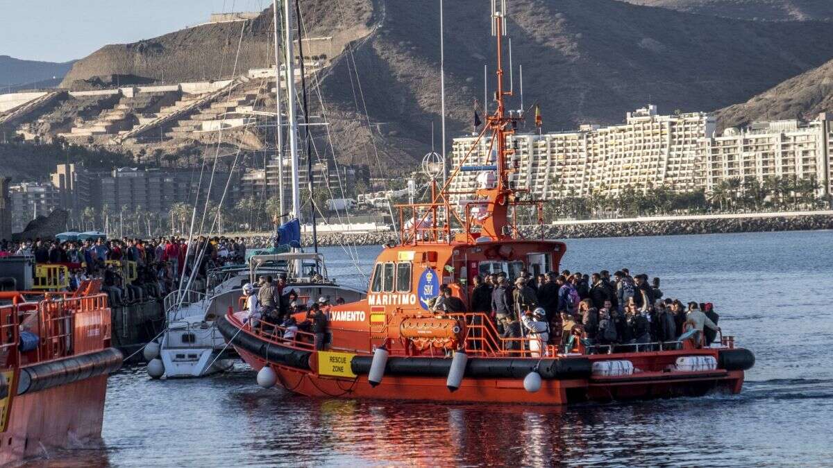 Salvamento Marítimo rescata a más de 500 personas en Canarias