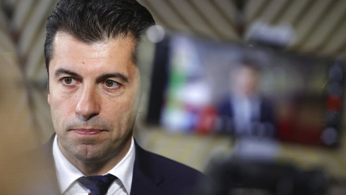 L'ancien Premier ministre bulgare Kiril Petkov quitte son poste de député suite à une enquête pour corruption