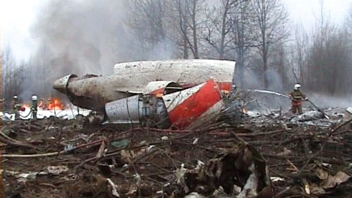 La Pologne toujours sous le choc, 15 ans après le crash de Smolensk