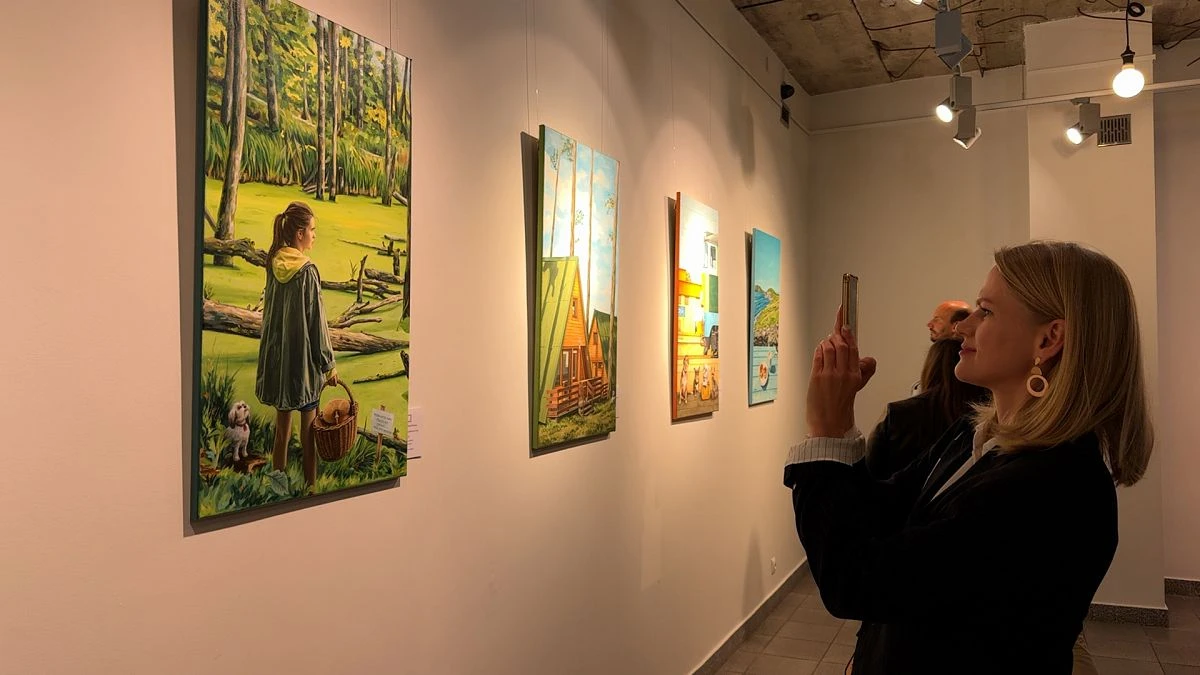 Arte de un verano inquieto: Prazmo expone sus obras en Polonia