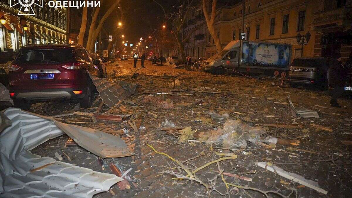 Un ataque ruso en Odesa causa cuatro heridos y cortes de electricidad