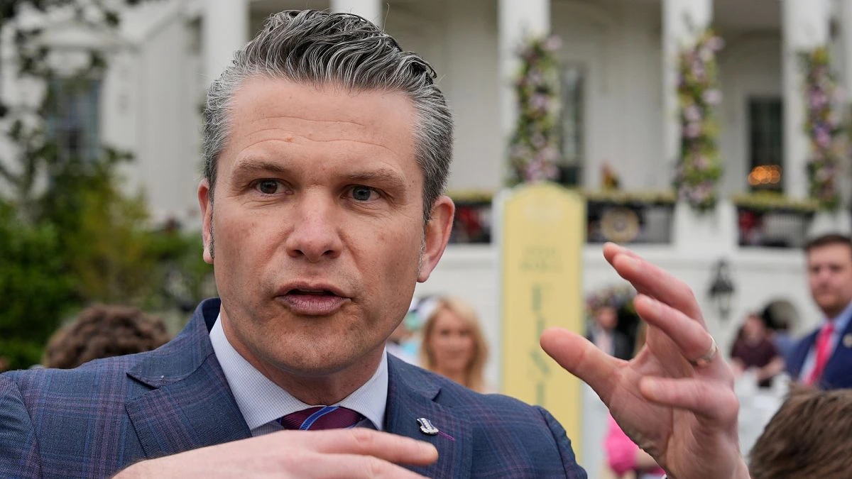 Pete Hegseth s'en prend aux médias alors que le Pentagone est en pleine débâcle