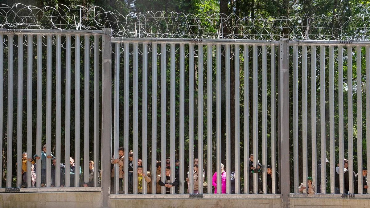 La Pologne prolonge la suspension du droit d'asile à sa frontière avec le Bélarus