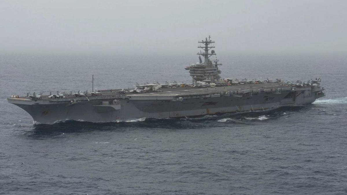 Navires et systèmes d'interception : comment les Américains aident Israël à repousser les attaques iraniennes