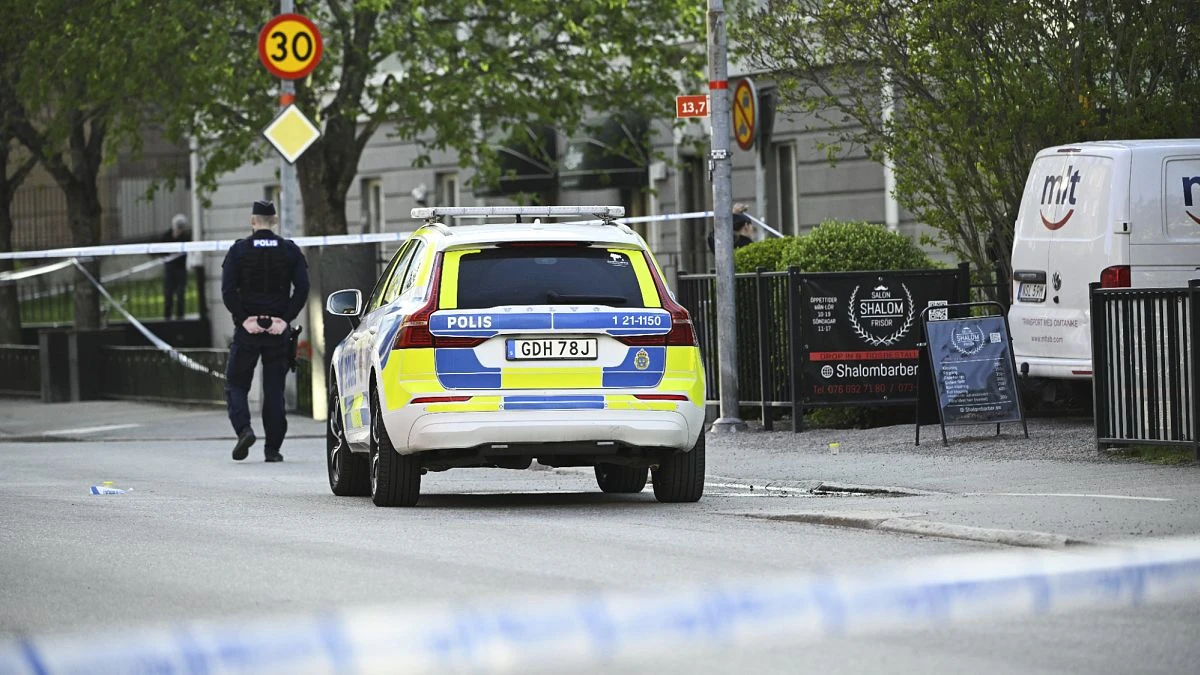 Suède : un jeune homme de 16 ans arrêté par la police, l’adolescent est soupçonné d’être l’auteur du triple meurtre en plein jour d’Uppsala