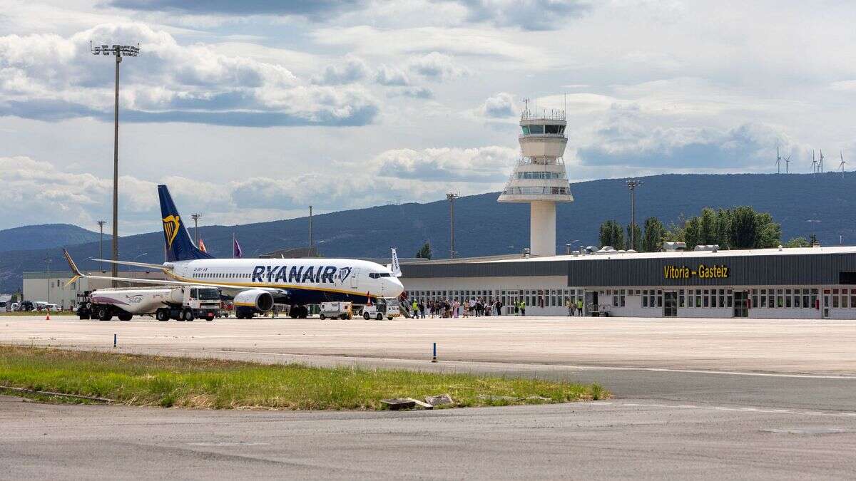 Acusan a Ryanair de chantaje por parte de aeropuertos españoles al recortar 800.000 plazas