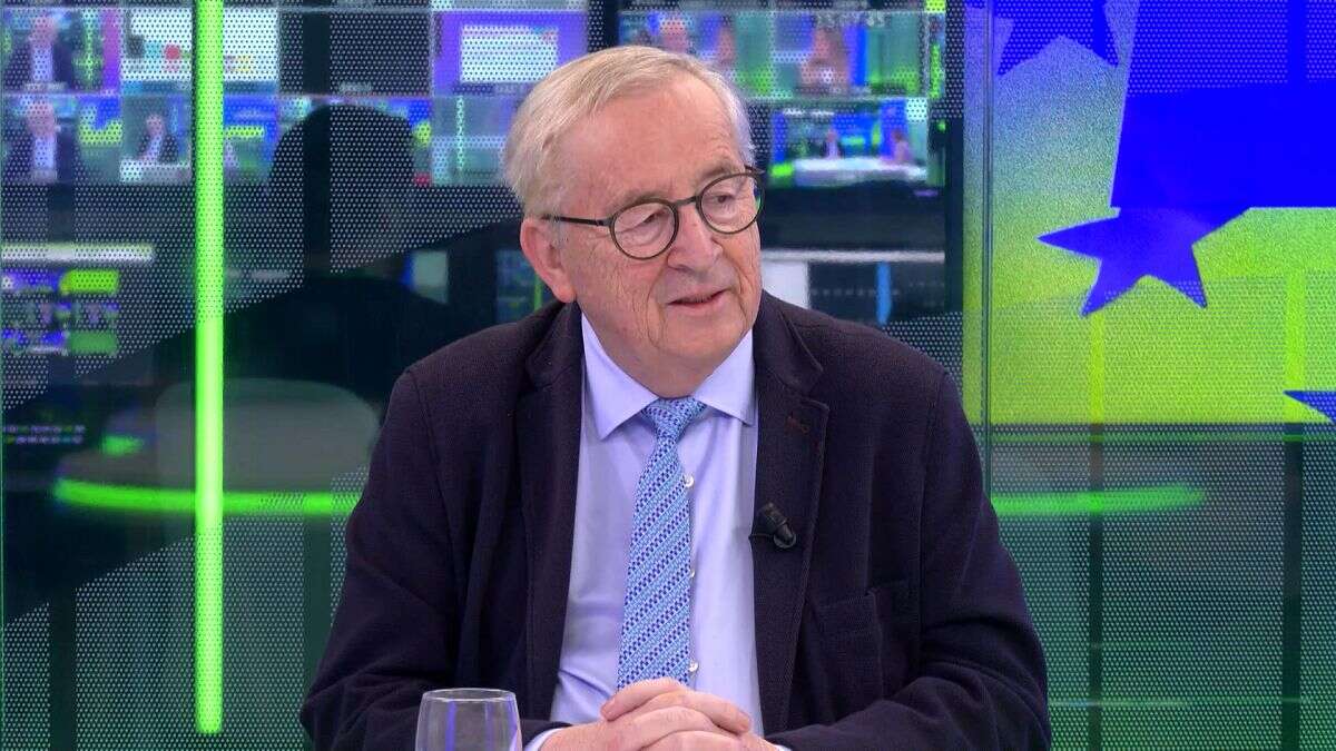 L'Ukraine n'est pas prête à rejoindre l'OTAN ou l'UE, déclare Juncker