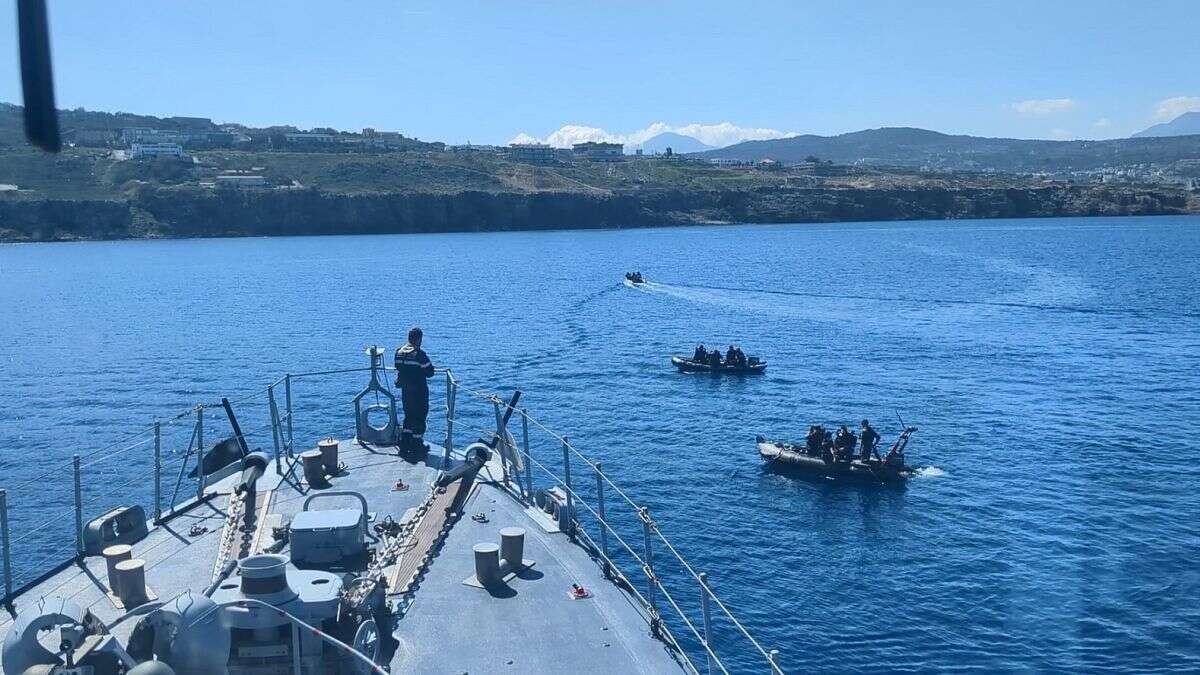 Reportage : A bord d'un navire de déminage français en Méditerranée