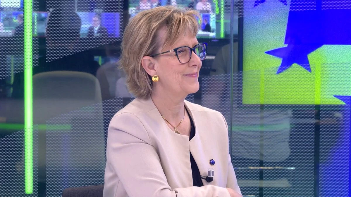 La comisaria Albuquerque aboga por invertir en ahorro con riesgo