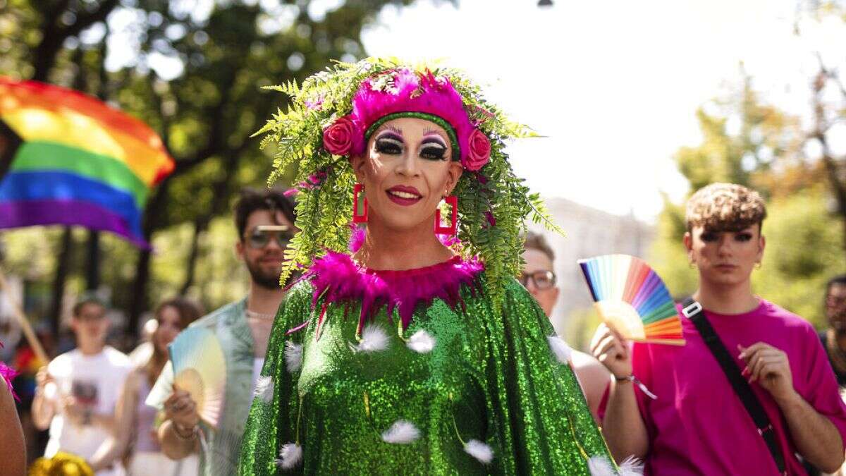 Más de 300.000 personas toman las calles de Viena por el Orgullo