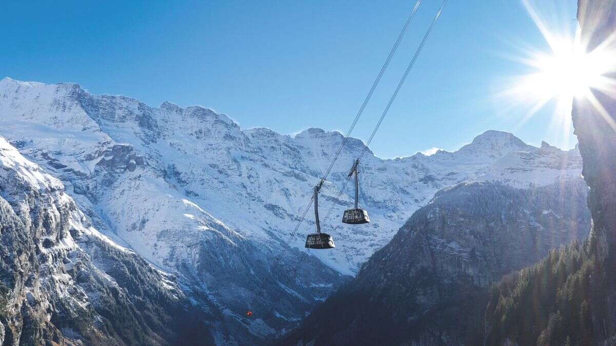 Suiza inaugura el teleférico más empinado del mundo: 775 m de altura