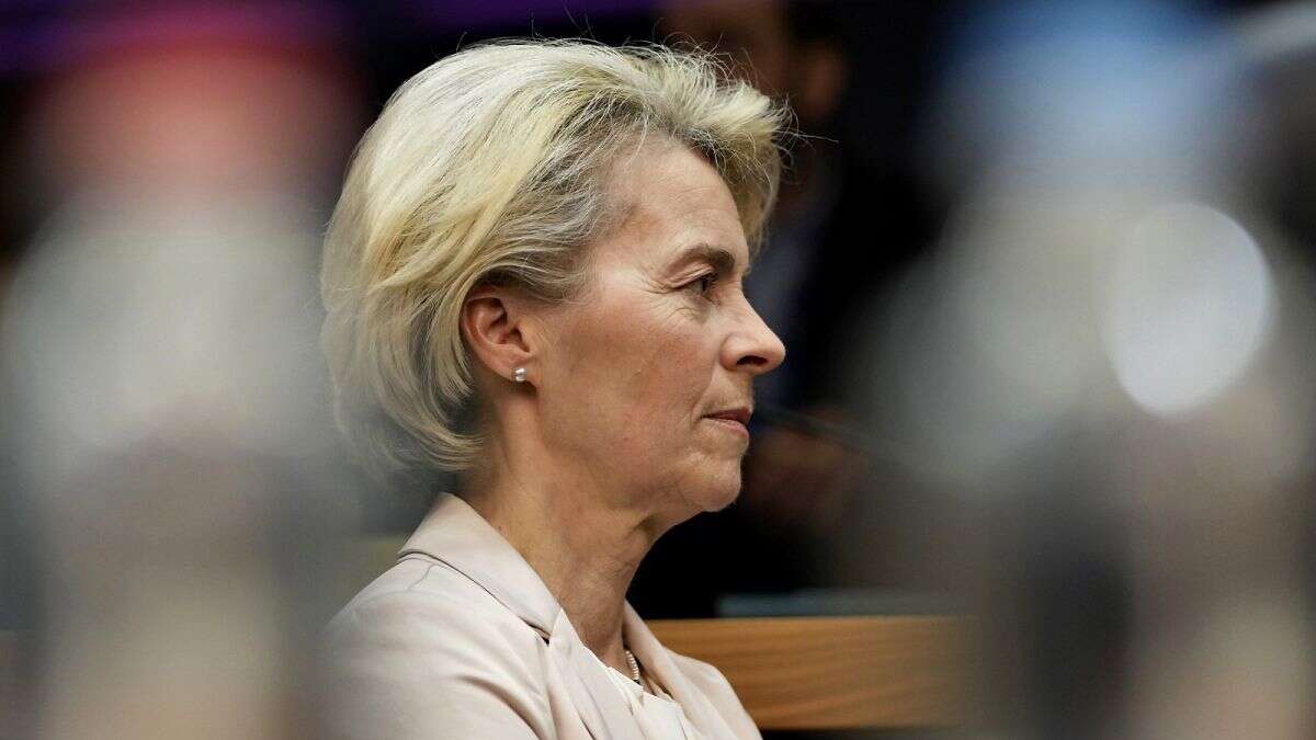 Von der Leyen : Trop à droite pour la gauche et trop à gauche pour la droite ?