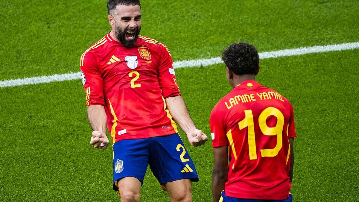 España golea a Croacia y lidera el grupo B gracias al resultado 3-0