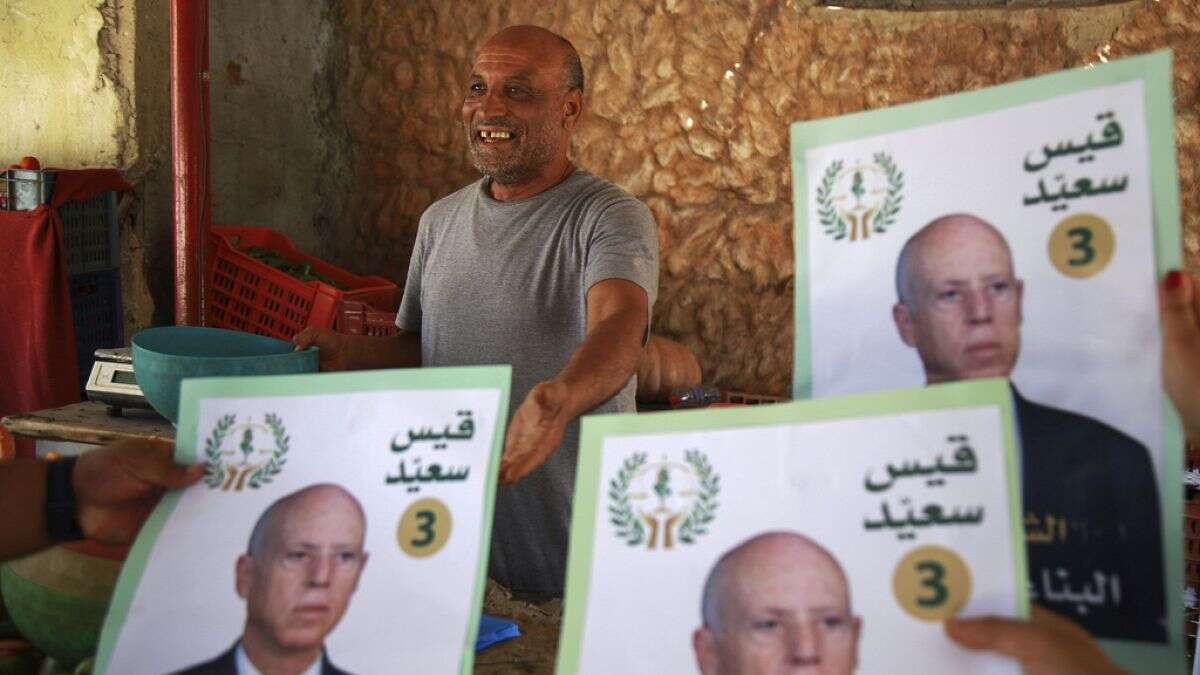 Présidentielle en Tunisie : le vote a débuté dans une élection jouée d'avance