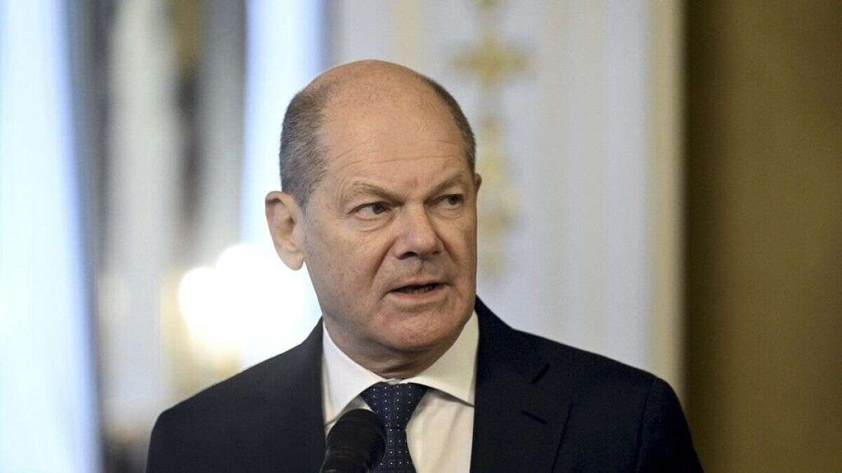 Olaf Scholz sous le feu des critiques pour avoir bloqué un programme d'aide en faveur de l'Ukraine