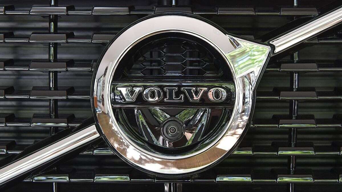 Volvo retira su plan de vender sólo coches eléctricos en 2030