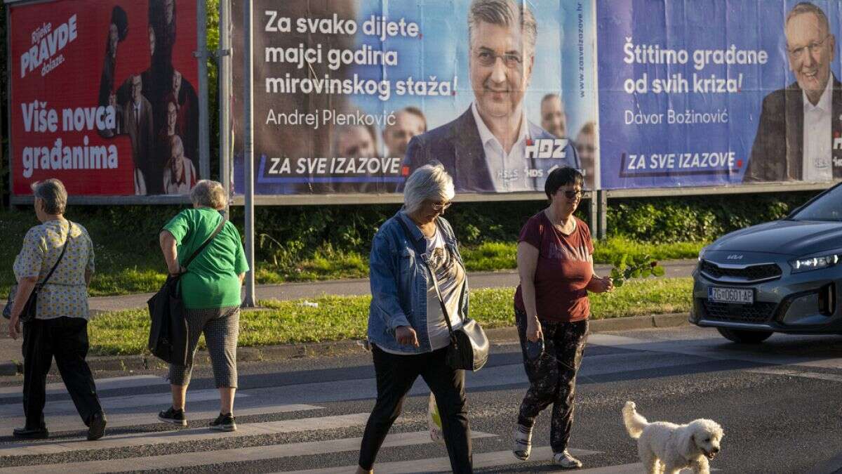 En Croatie, une campagne à couteaux tirés entre le Premier ministre sortant et l'actuel Président