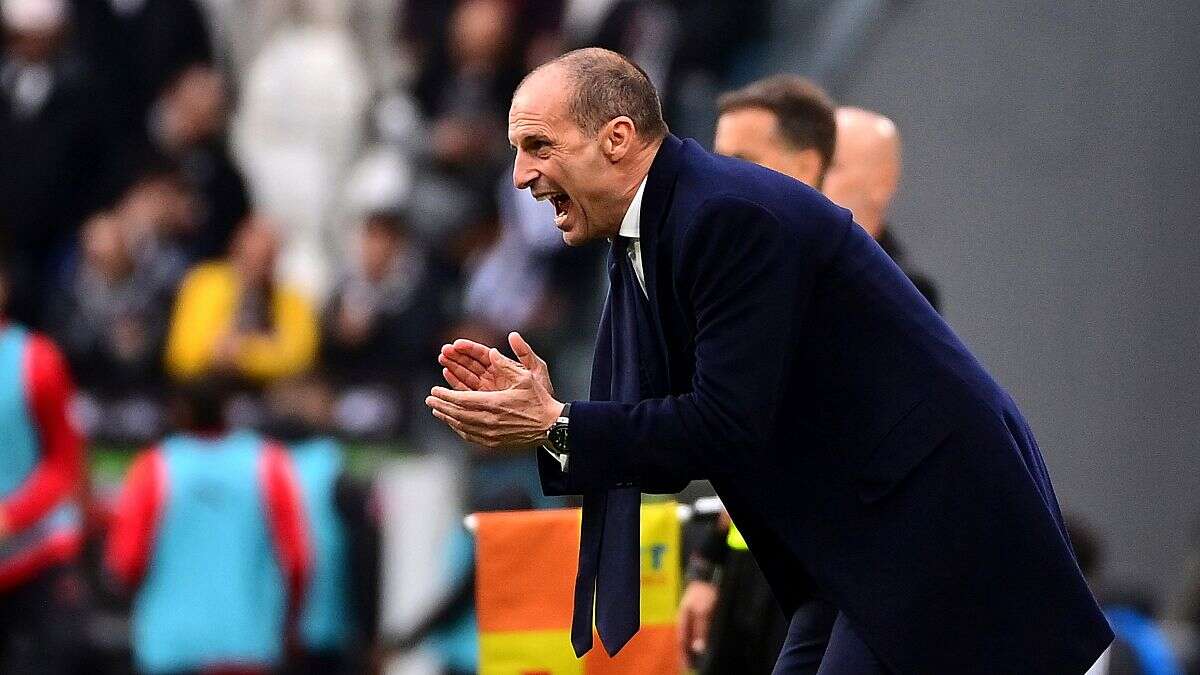 La Juventus de Turin limoge son entraineur Massimiliano Allegri