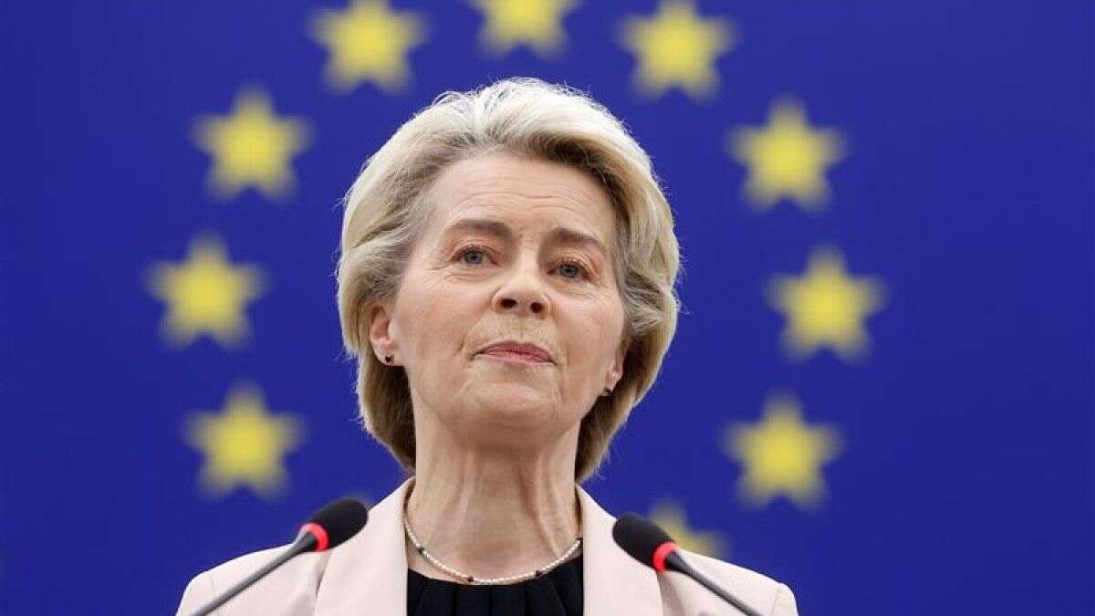 Ursula von der Leyen reçoit le prix Charlemagne pour son travail sur l'unité européenne