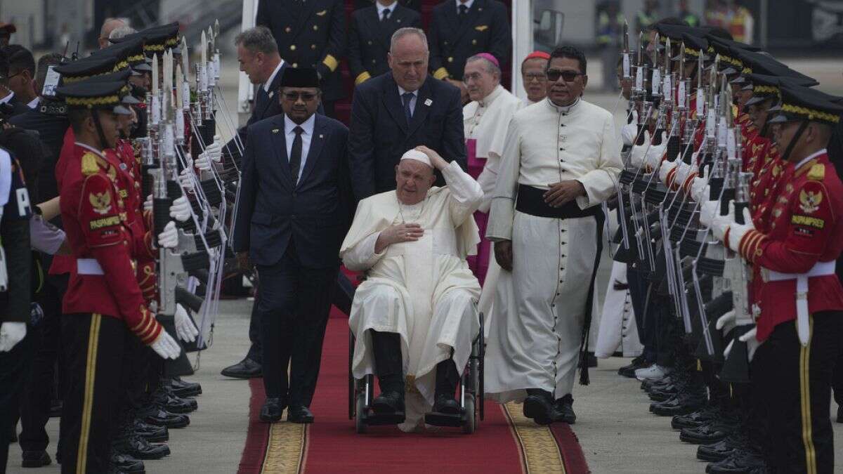 Le pape en Indonésie, sa première étape d’une tournée marathon en Asie-Pacifique