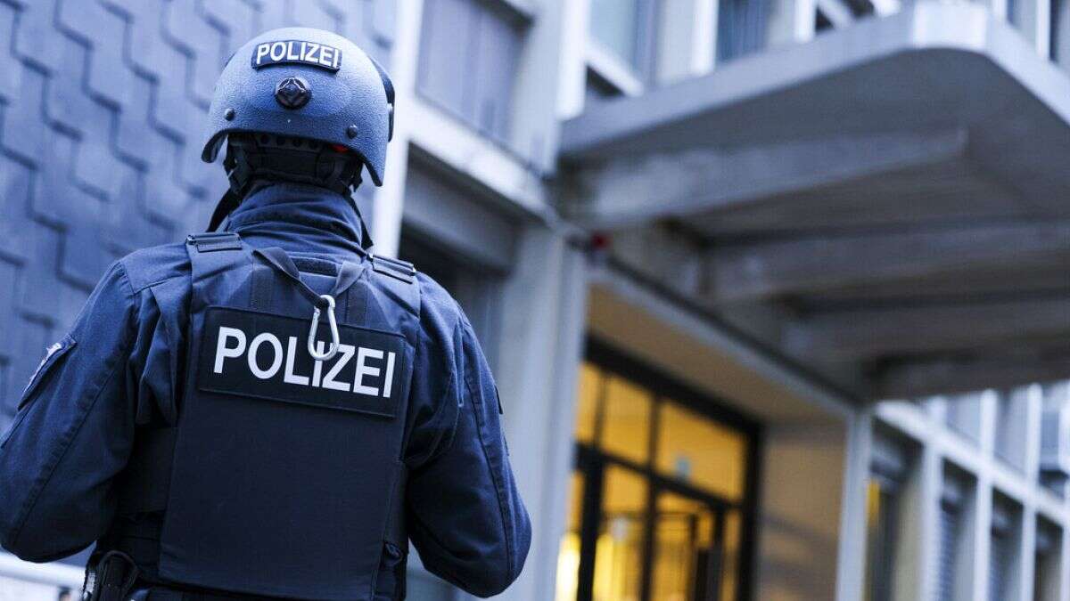 Alemania detiene a 8 personas por un presunto complot neonazi