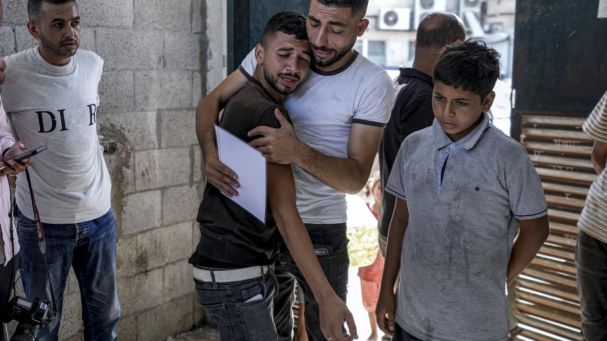 Los ataques israelíes sobre Gaza masacran familias enteras