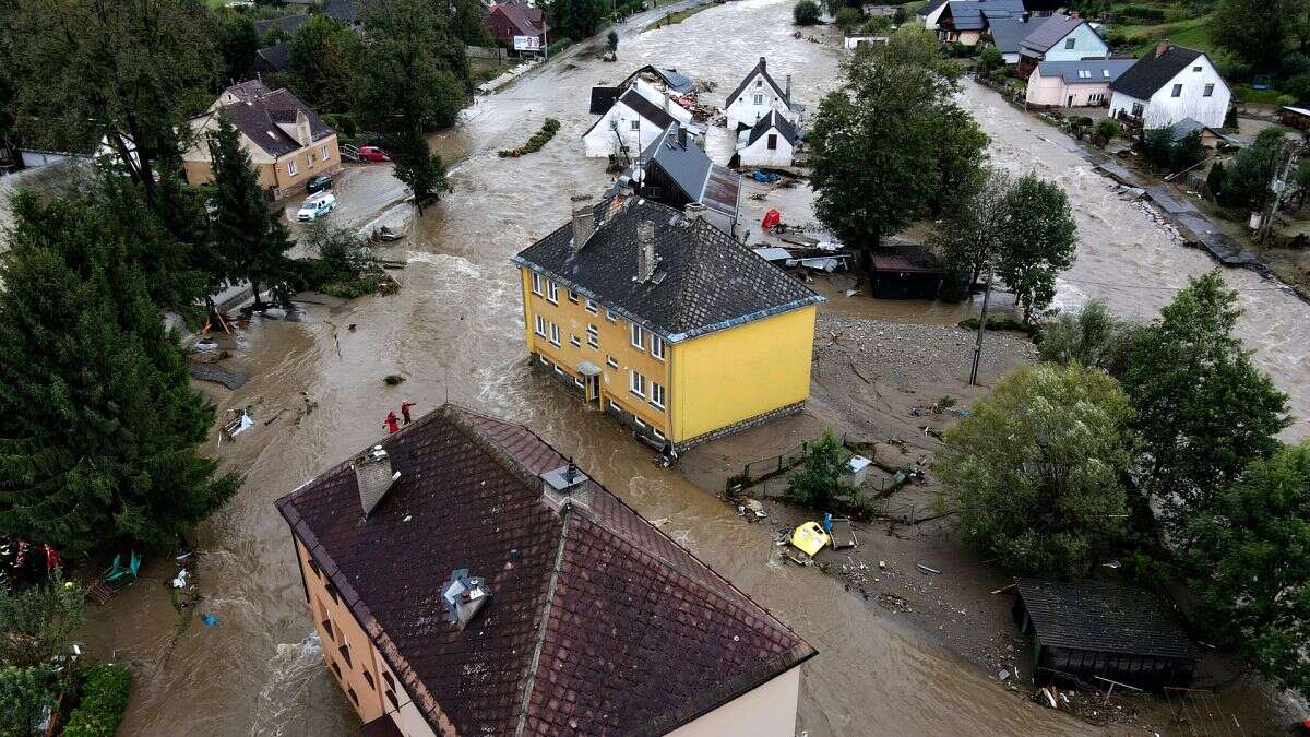 Le changement climatique accélère-t-il les inondations meurtrières ?