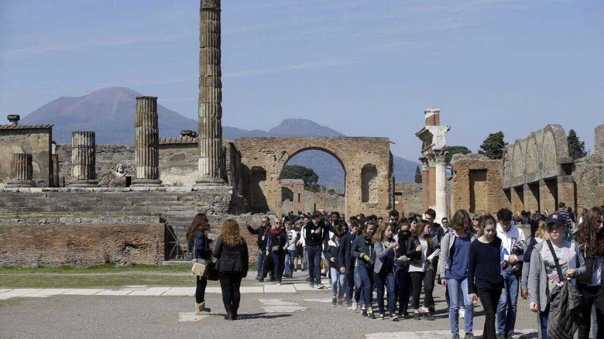 Pompeya prevé imponer un límite de 20.000 turistas por día