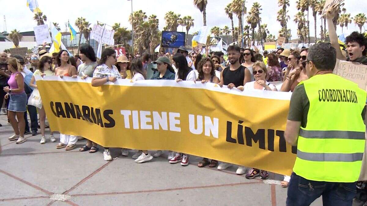 Espagne : manifestations contre le surtourisme aux îles Canaries