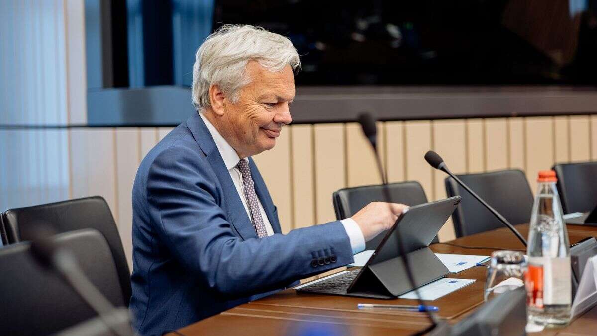 Bruxelles nie être avoir eu connaissance du blanchiment d'argent présumé de Didier Reynders