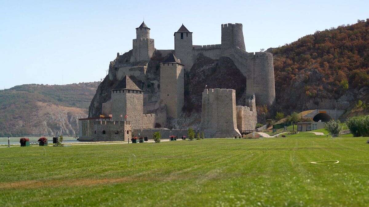 Los tesoros del Danubio en Serbia: De la fortaleza de Golubac a la prehistórica Lepenski Vir