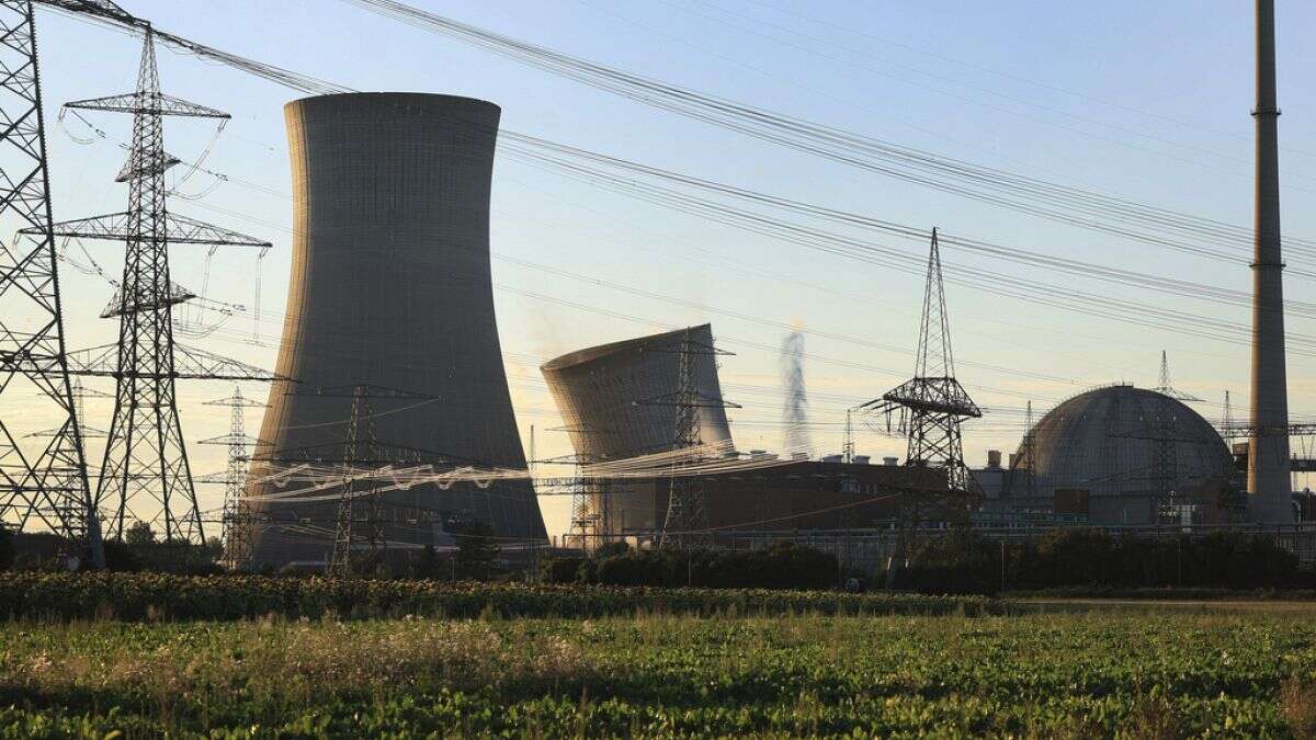 Demolida gran parte de la central nuclear alemana de Grafenrheinfeld