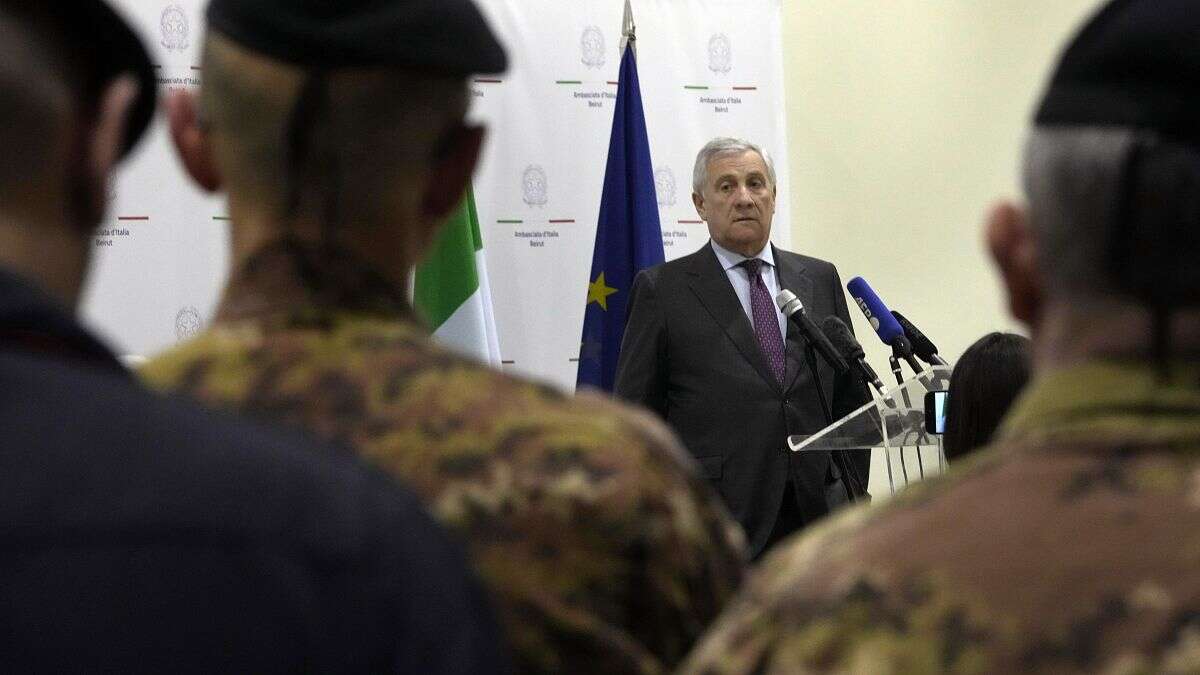 Así ha sido la reunión entre Tajani y el nuevo presidente de Líbano