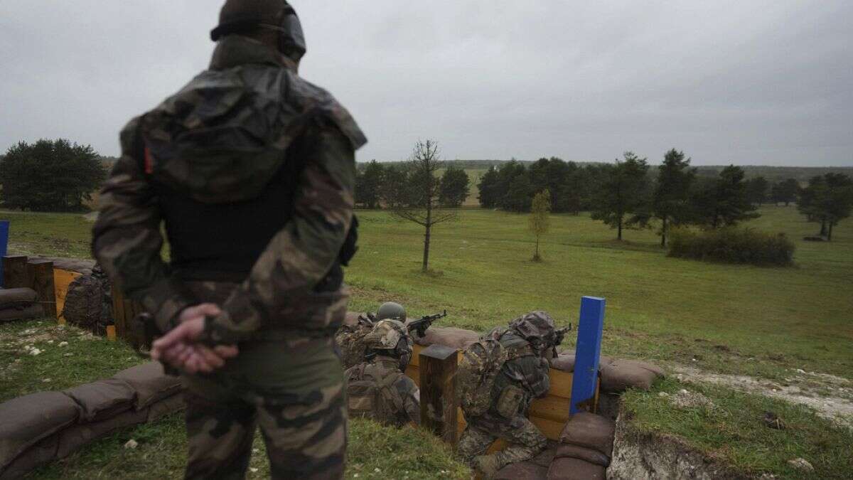 Termina la formación militar francesa de las nuevas tropas ucranianas