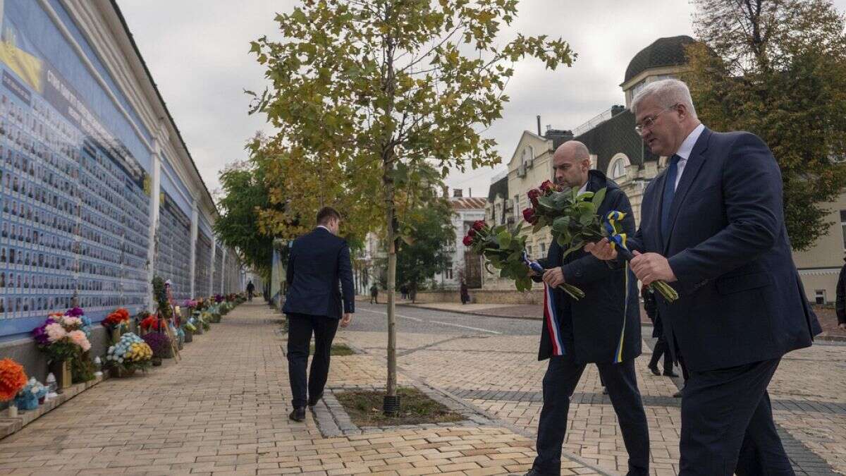 Paris aux côtés de Kyiv quant au 