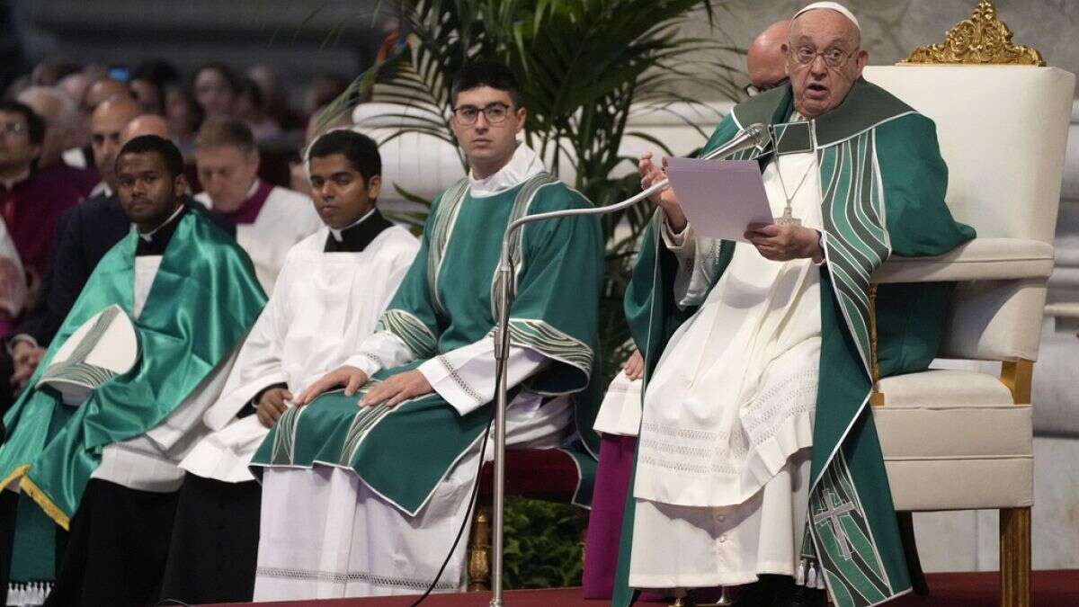 El Vaticano clasura su Sínodo sin avances en la participación femenina