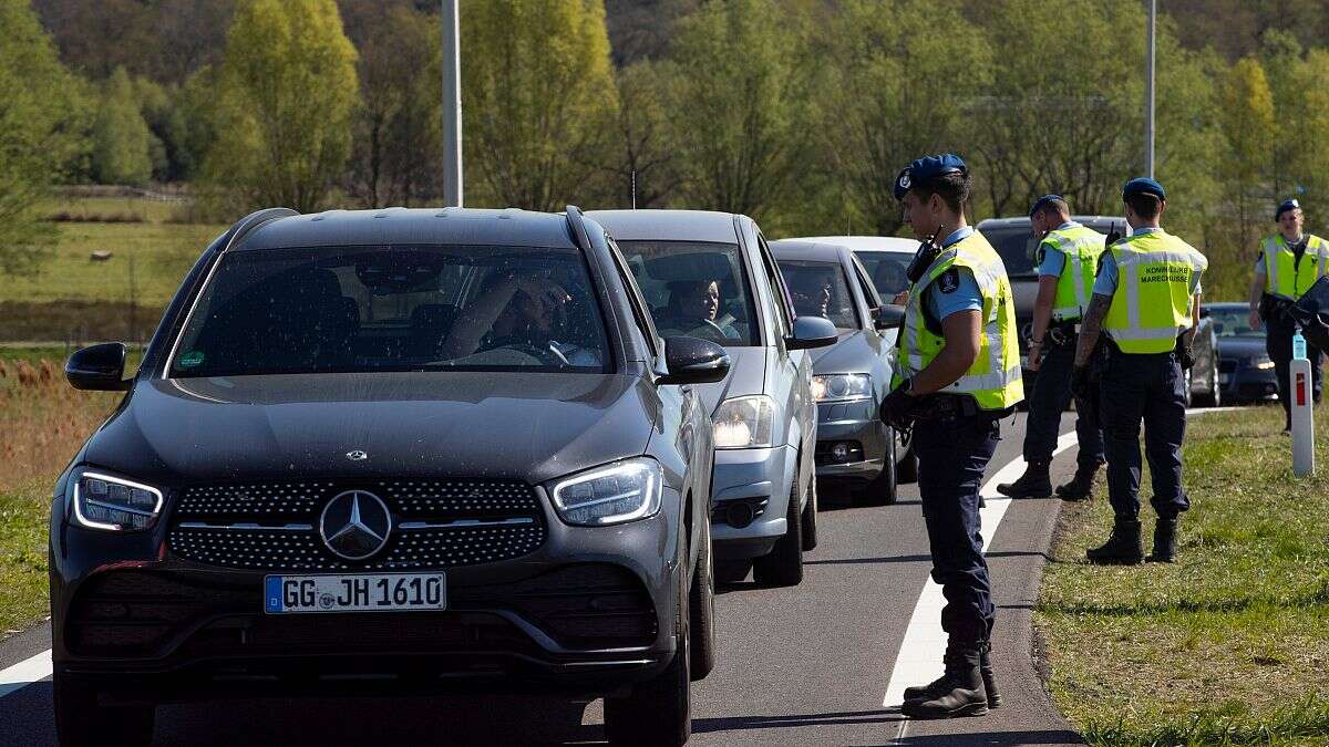 Les Pays-Bas mettent en place de contrôles frontaliers à l'image de l'Allemagne