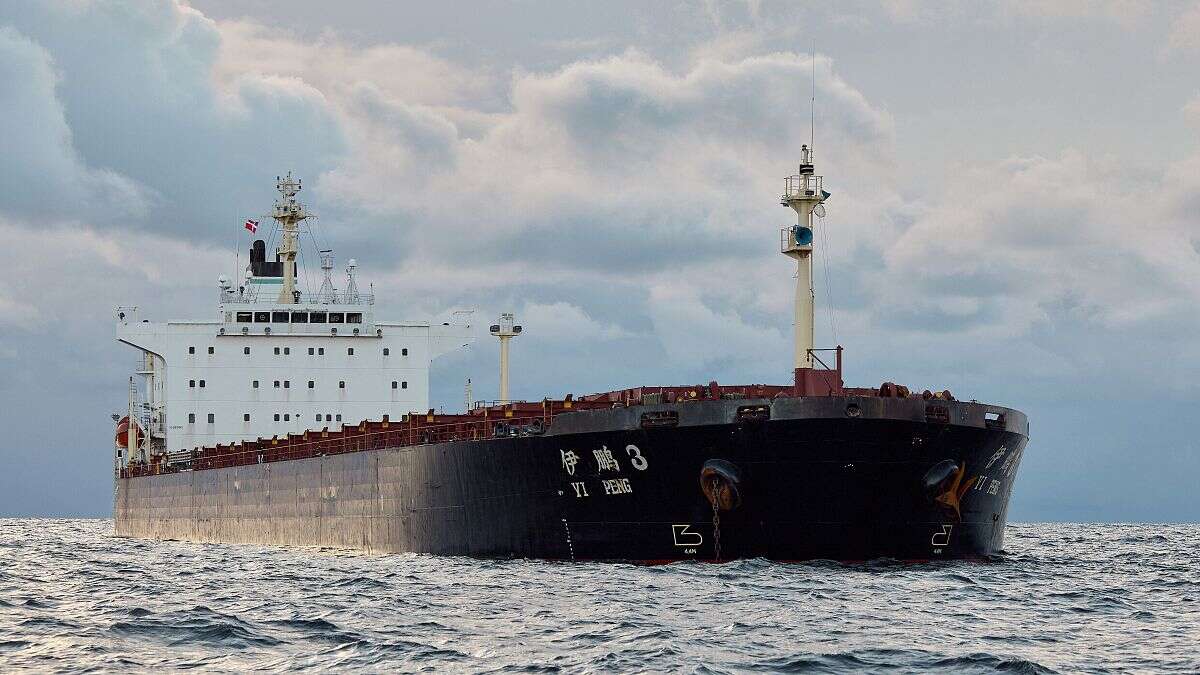 Quatre pays de l'UE à bord du cargo chinois Yi Peng 3 après la rupture de câbles sous-marins