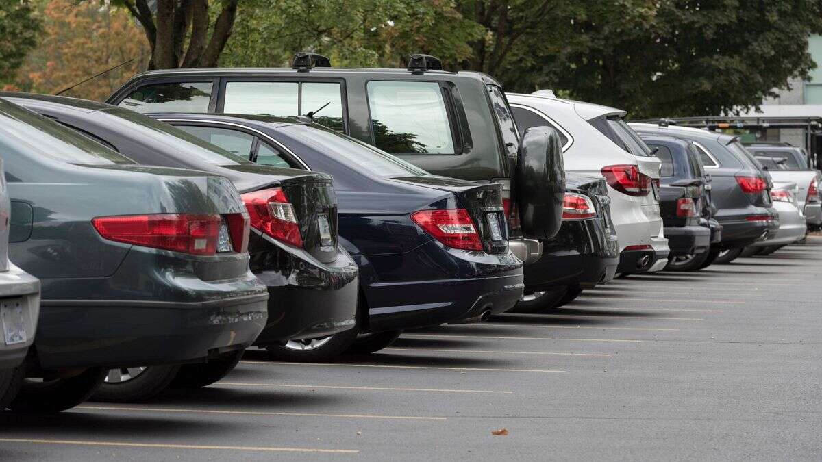 Impôts : vous financez des voitures de société aux carburants fossiles