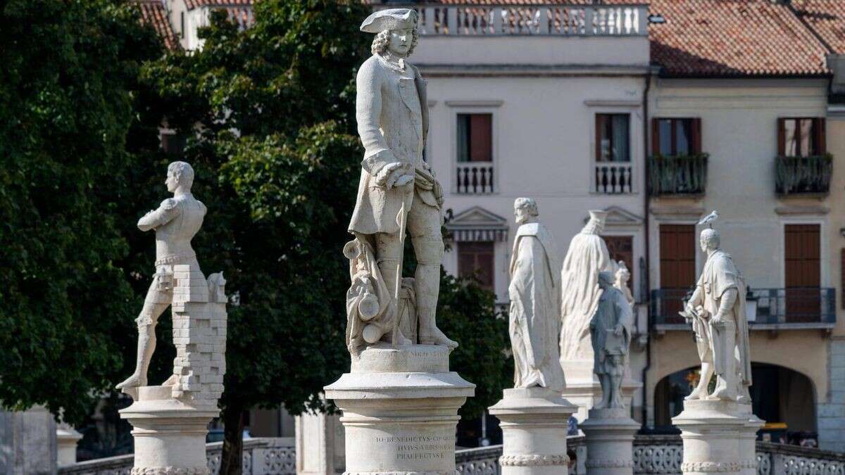 Frauenstatue in Padua verboten – nun hagelt es Kritik