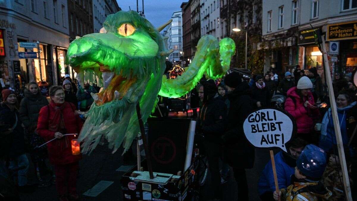 Demo in Kreuzberg: „Verdrängung wird immer schlimmer“